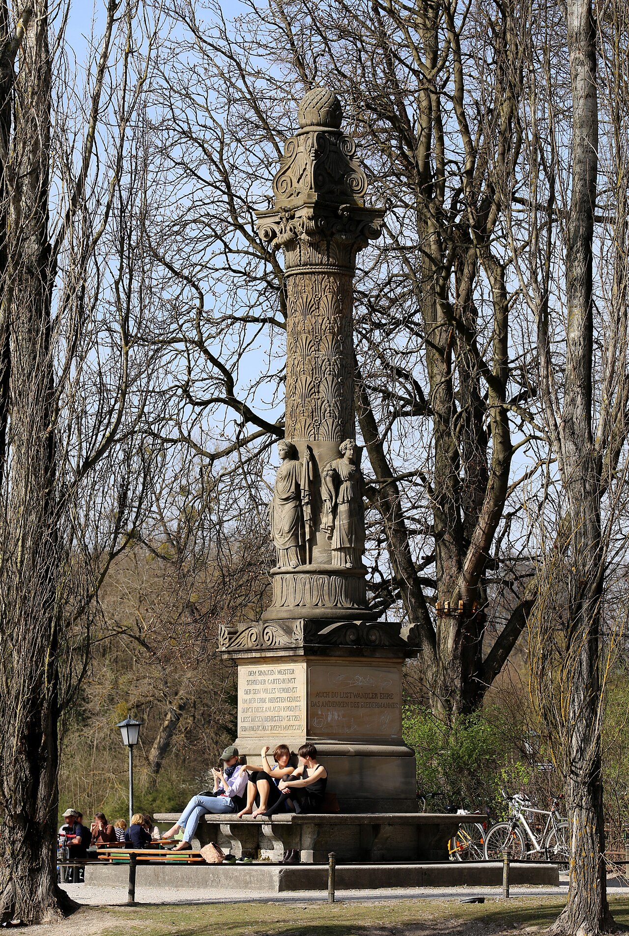 Von-Sckell-Denkmal am Kleinhesseloher See