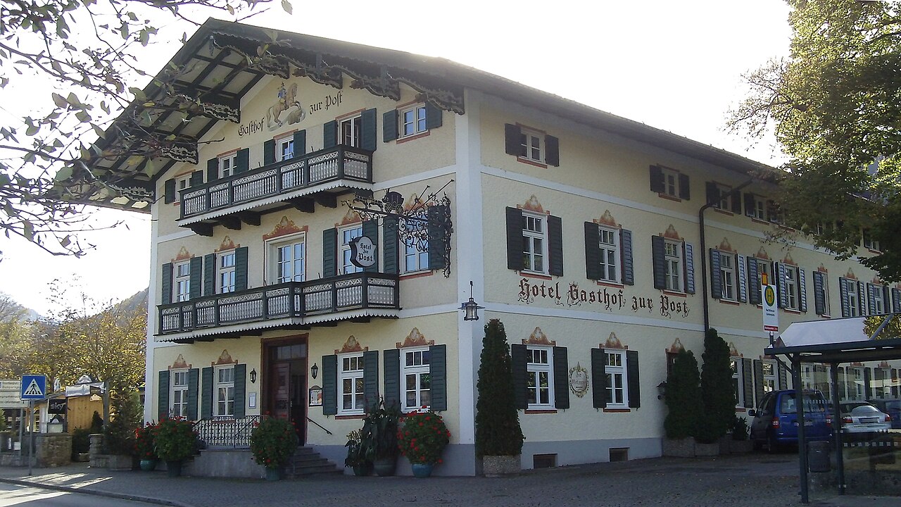 Hotel Gasthof zur Post in Bad Wiessee