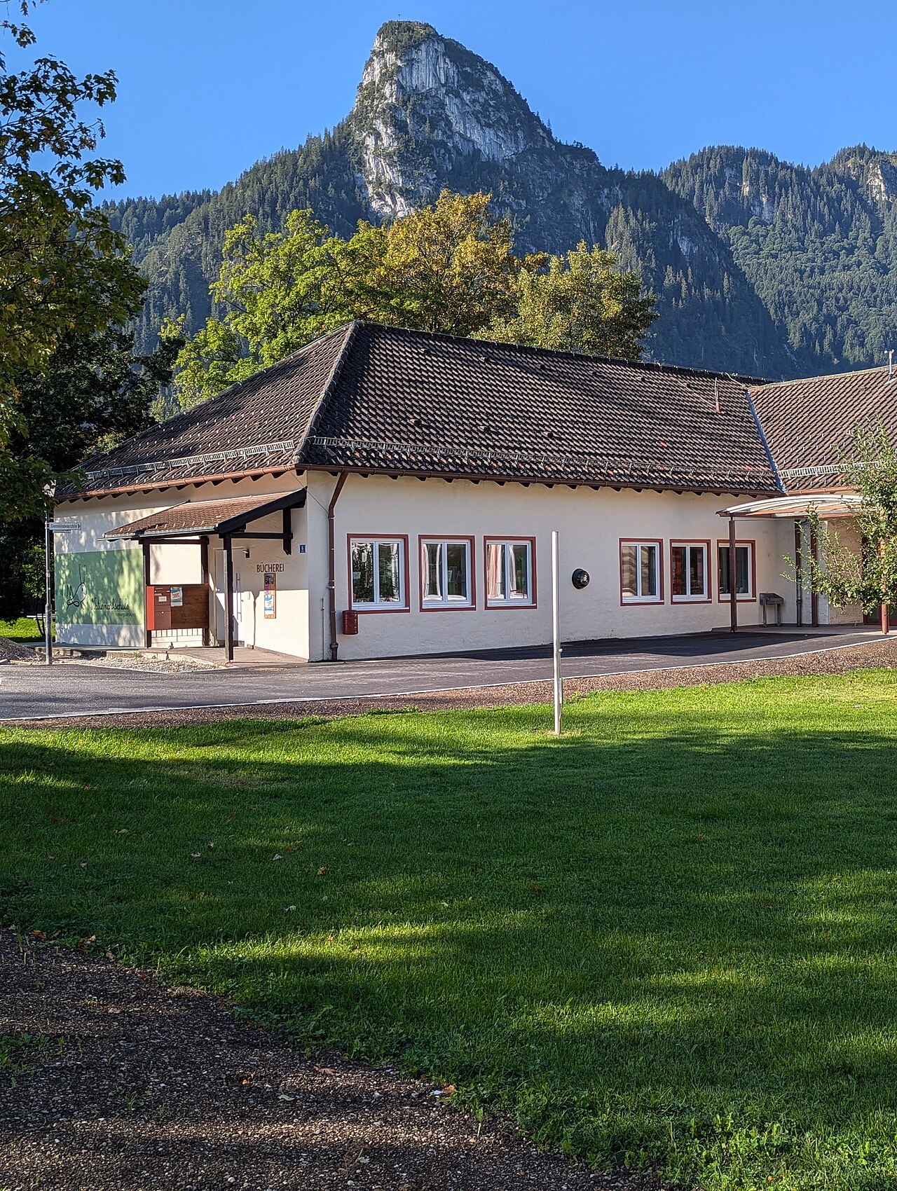 Gemeindebücherei Oberammergau (Bibliothek in Bayern)