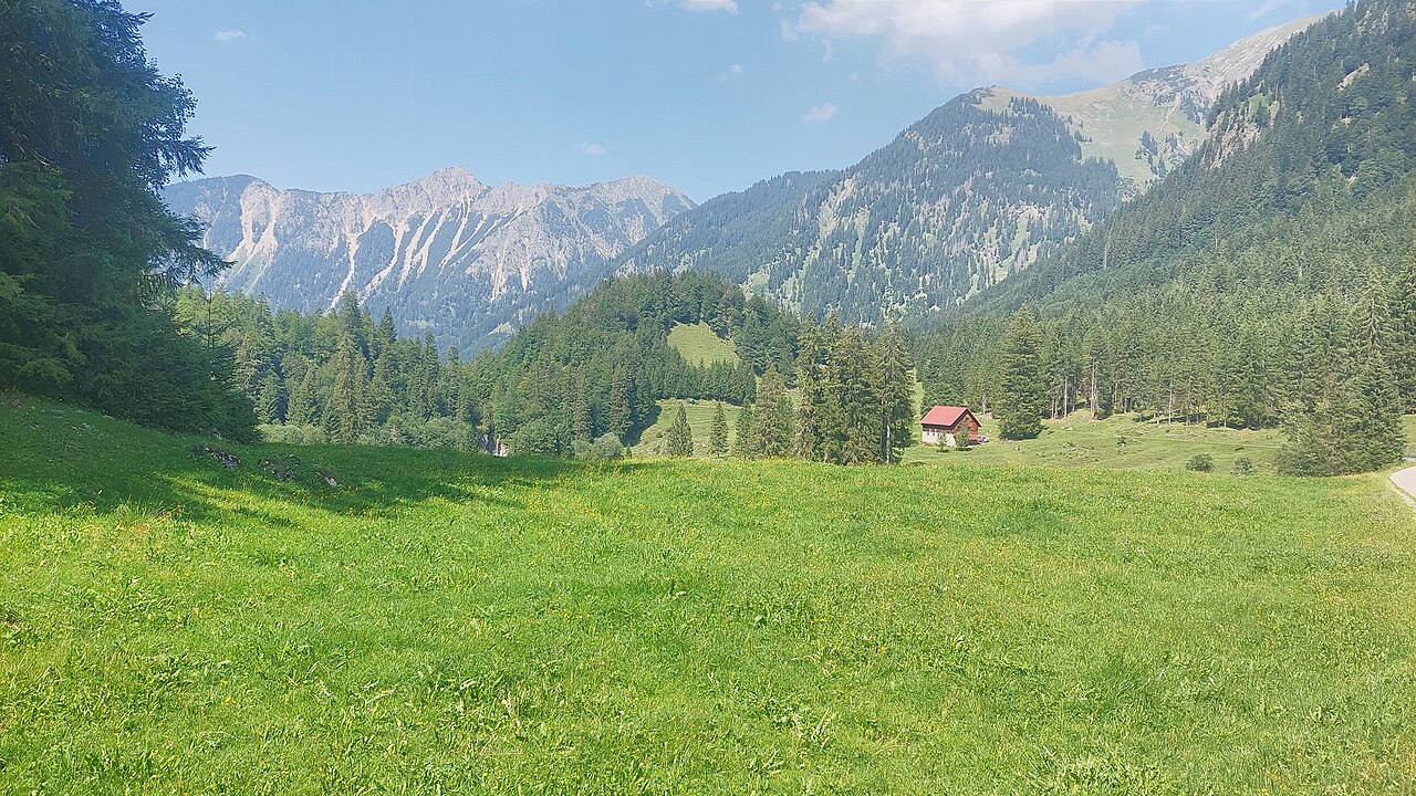 Kanzel in the Allgäu Alps, view from south
