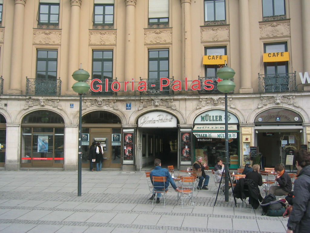 München , Germany: Gloria-Palast cinema, Karlsplatz (Stachus)