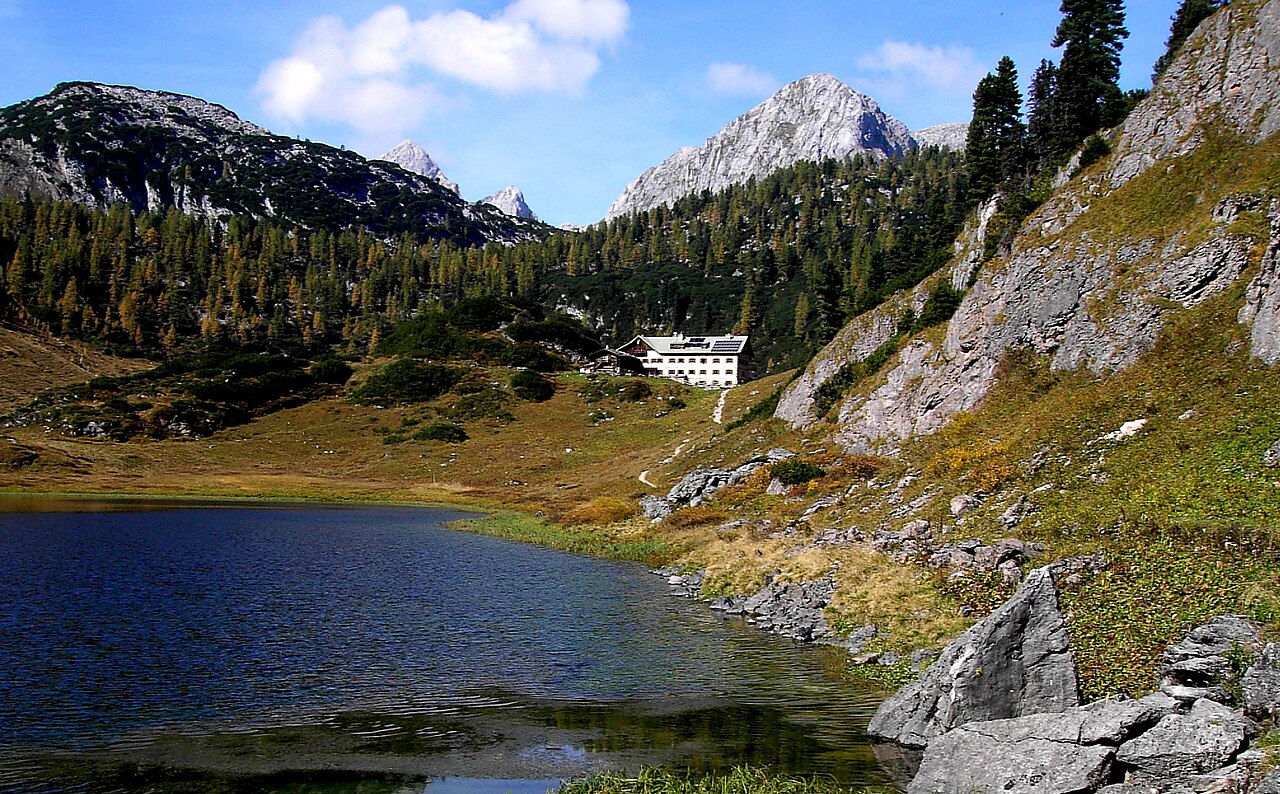 Kärlingerhaus Alpine hut, at lake Funtensee, in the Berchtesgaden Alps, Germany