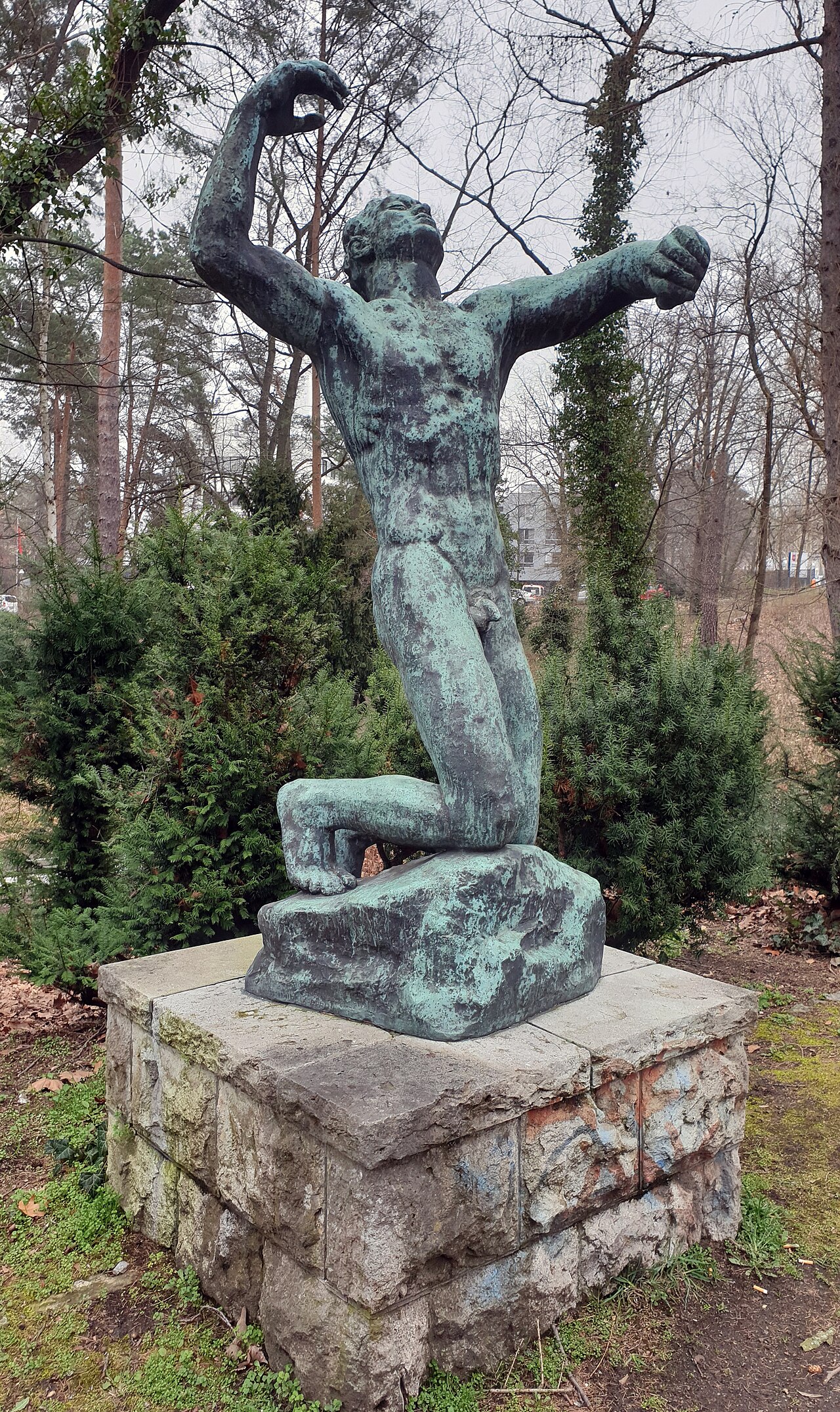 Sculpture, " Großer Stürzender " by Georg Kolbe , 1940/42, Georg-Kolbe-Hain, Berlin-Westend , Germany