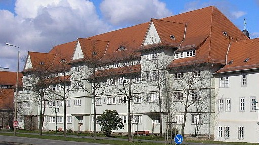Das Hauptgebäude des Großen Hospitals in Erfurt (Thüringen)