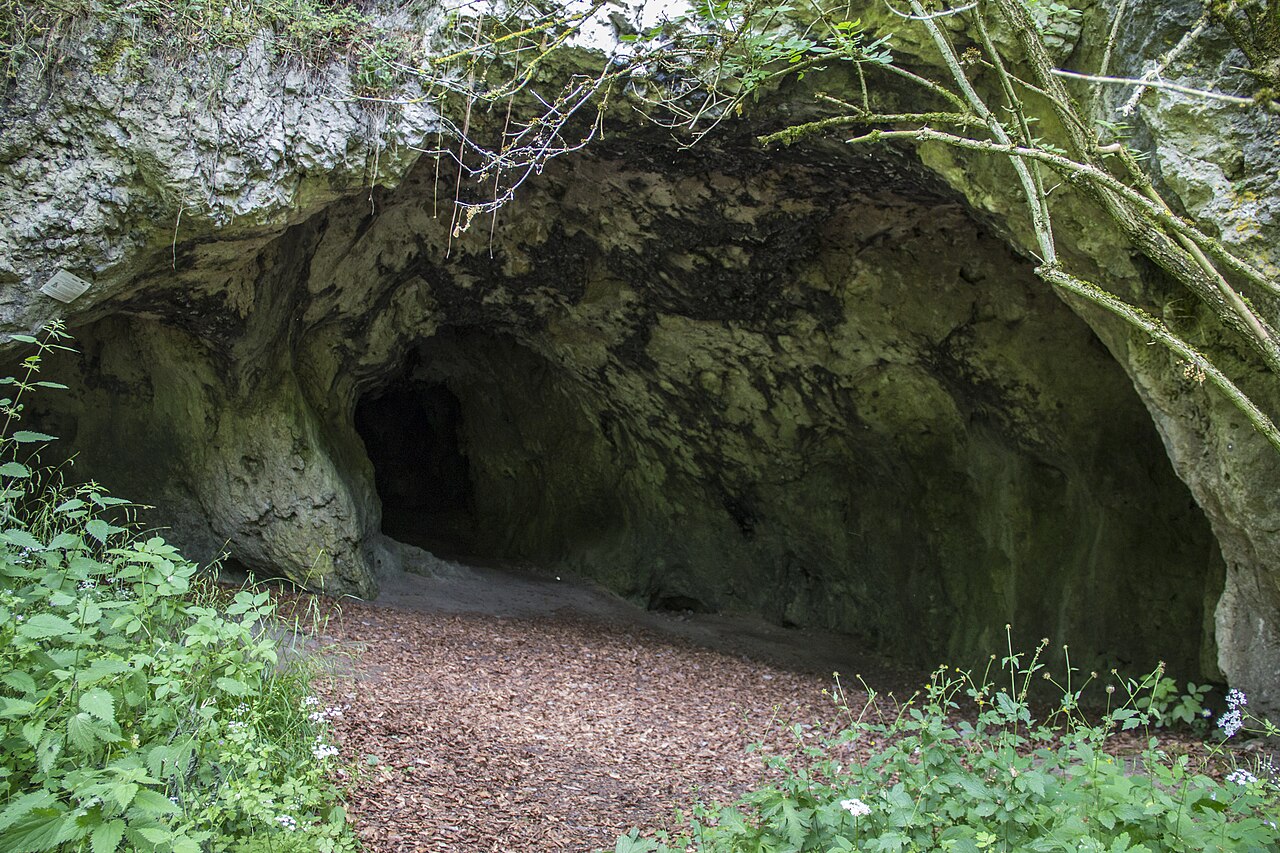 Karsthöhle, Großes Rohenloch, Velden, Geotop, Naturpark Fränkische Schweiz-Veldensteiner Forst
