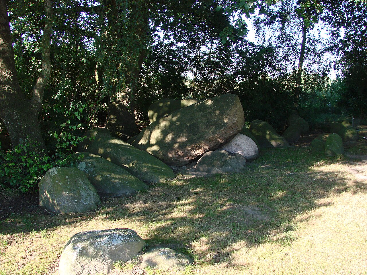 Großsteingrab