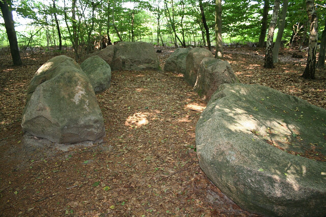 Megalithic tomb Gerichtsstätte