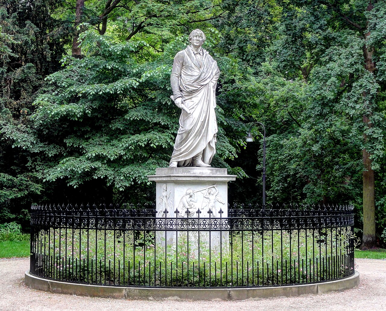 Olbers-Denkmal in Bremen , Wallanlagen