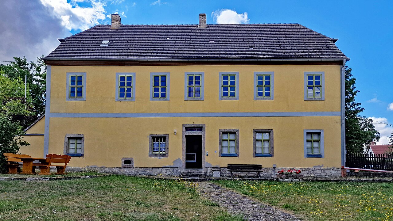 Pfarrhaus und Museum 1806 in Hassenhausen, Untergasse 5
