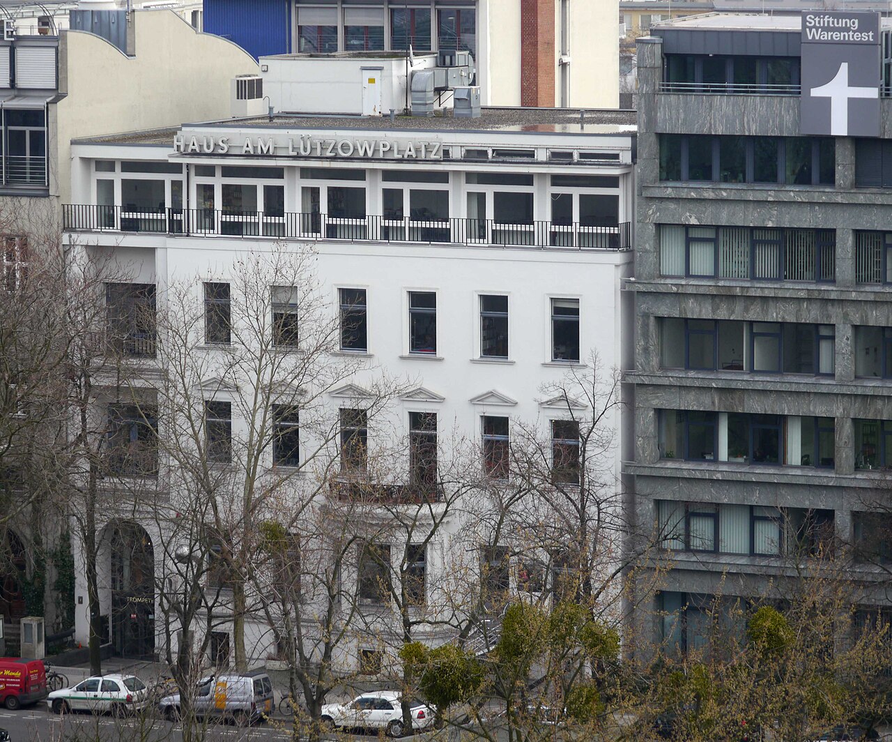 Luetzowplatz 9