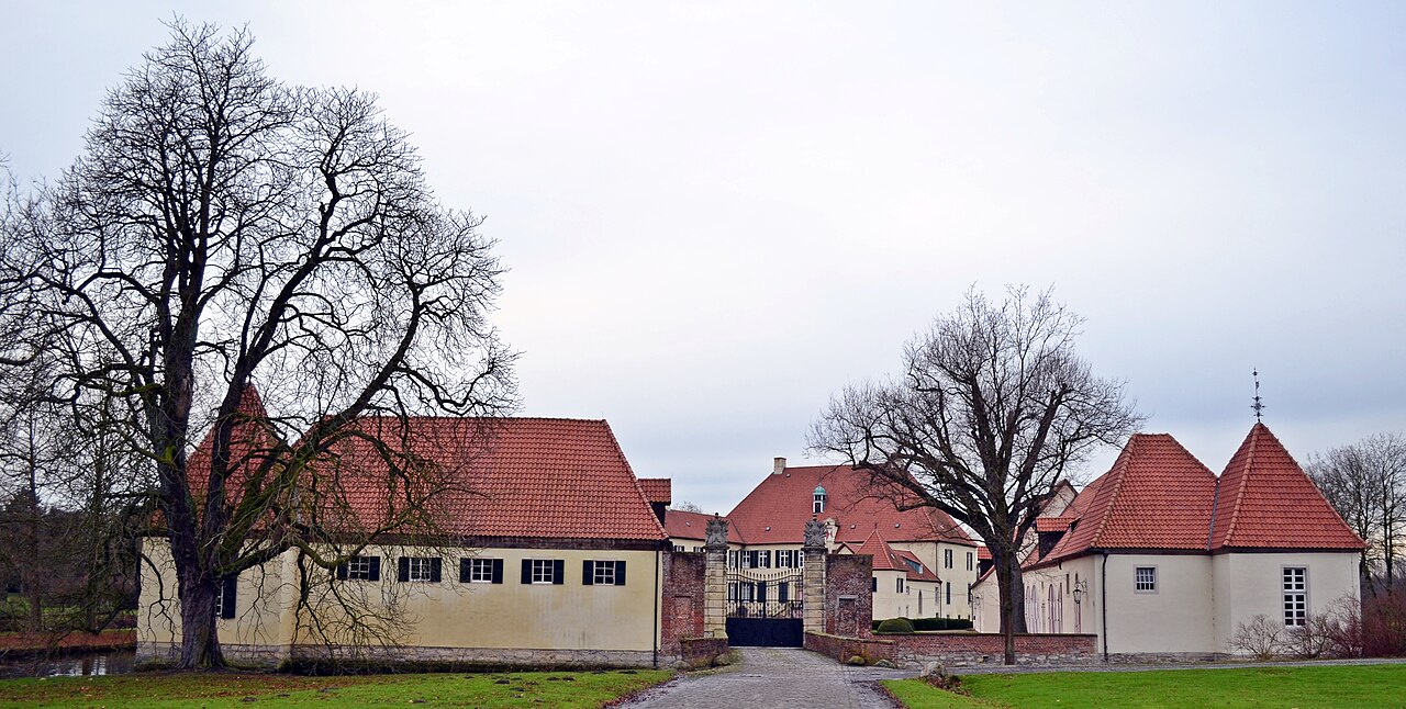 Ostenfelde Schloss Vornholz Einfahrt