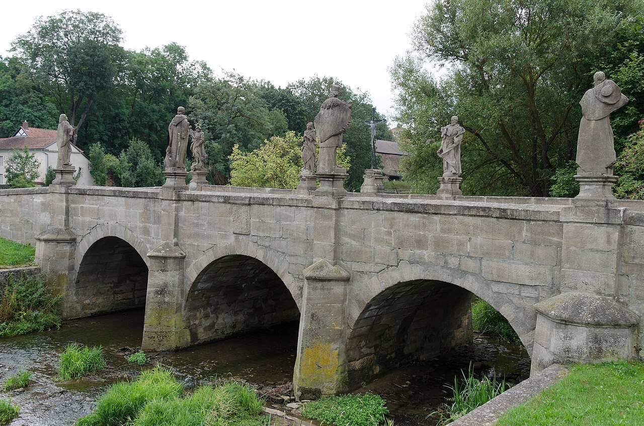 Ellingen, Bahnhofstraße, Heiligenbrücke