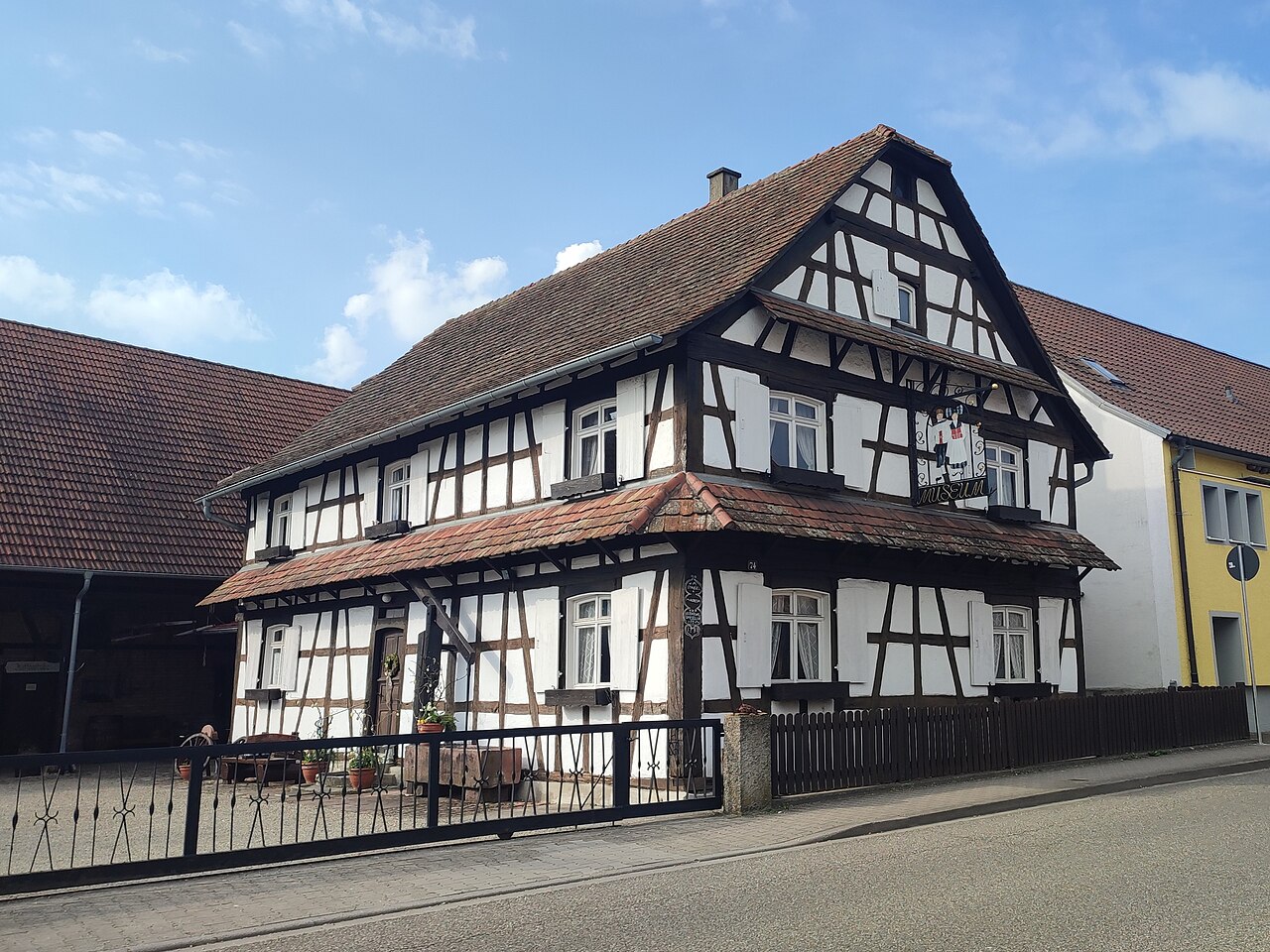 Heimatmuseum "Hans-Michel-Hus" in der Hauptstraße 74 in Lichtenau (Baden)