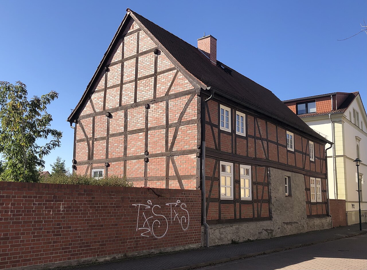 Burgenser Straße in Barleben