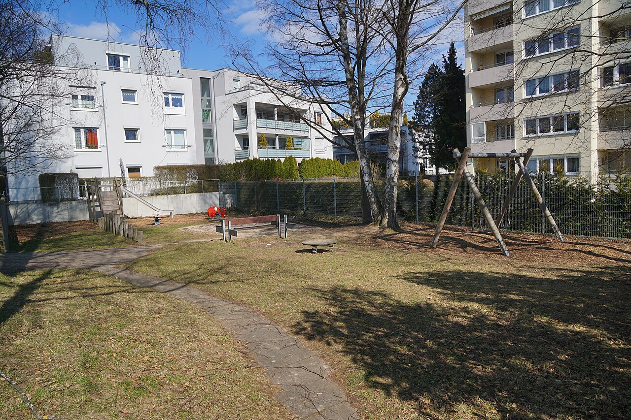 Spielplatz Hermann-Kurz-Straße Sindelfingen-Maichingen