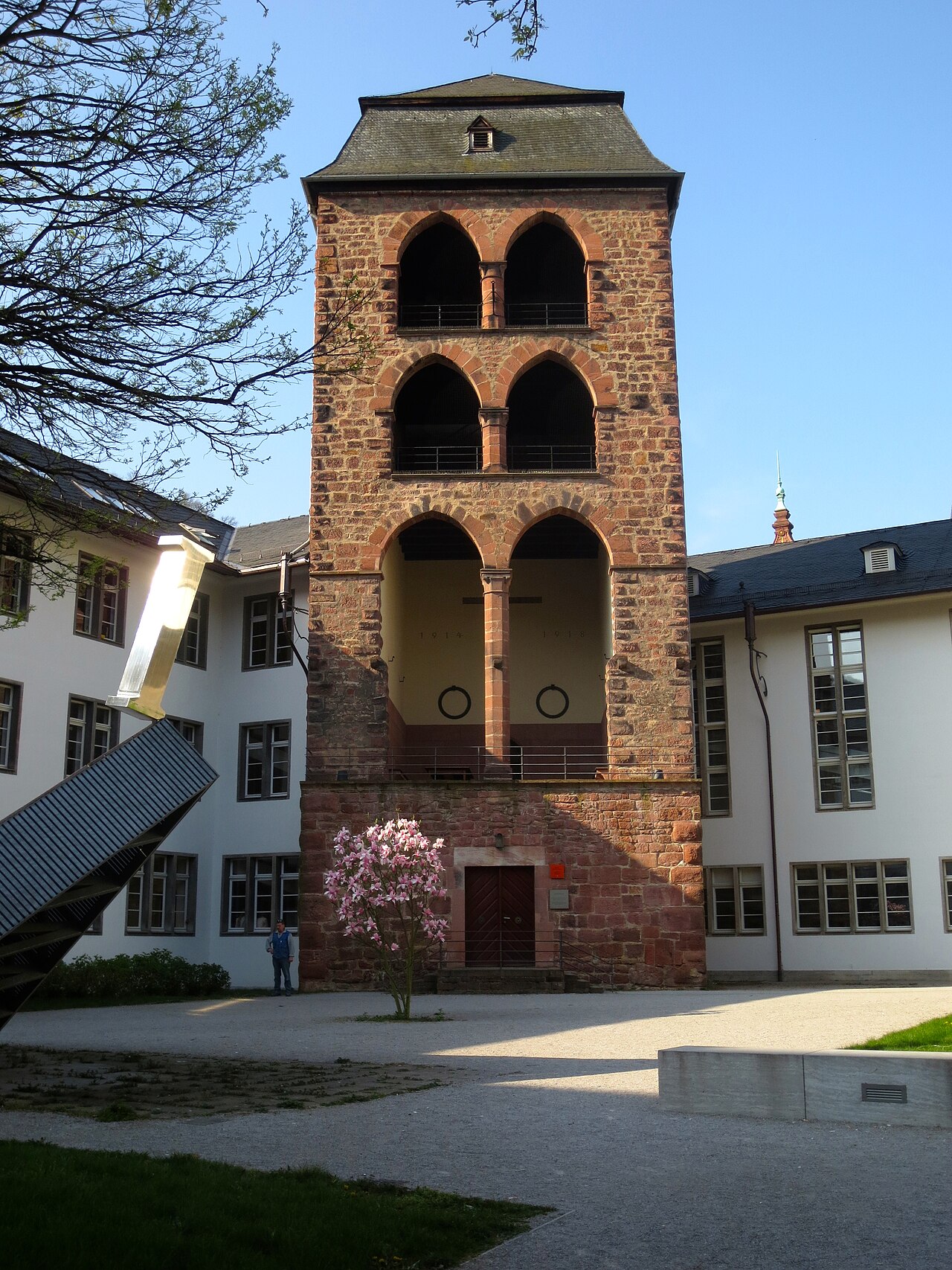 Altstadt Campus Universität Heidelberg Innenhof Hexenturm