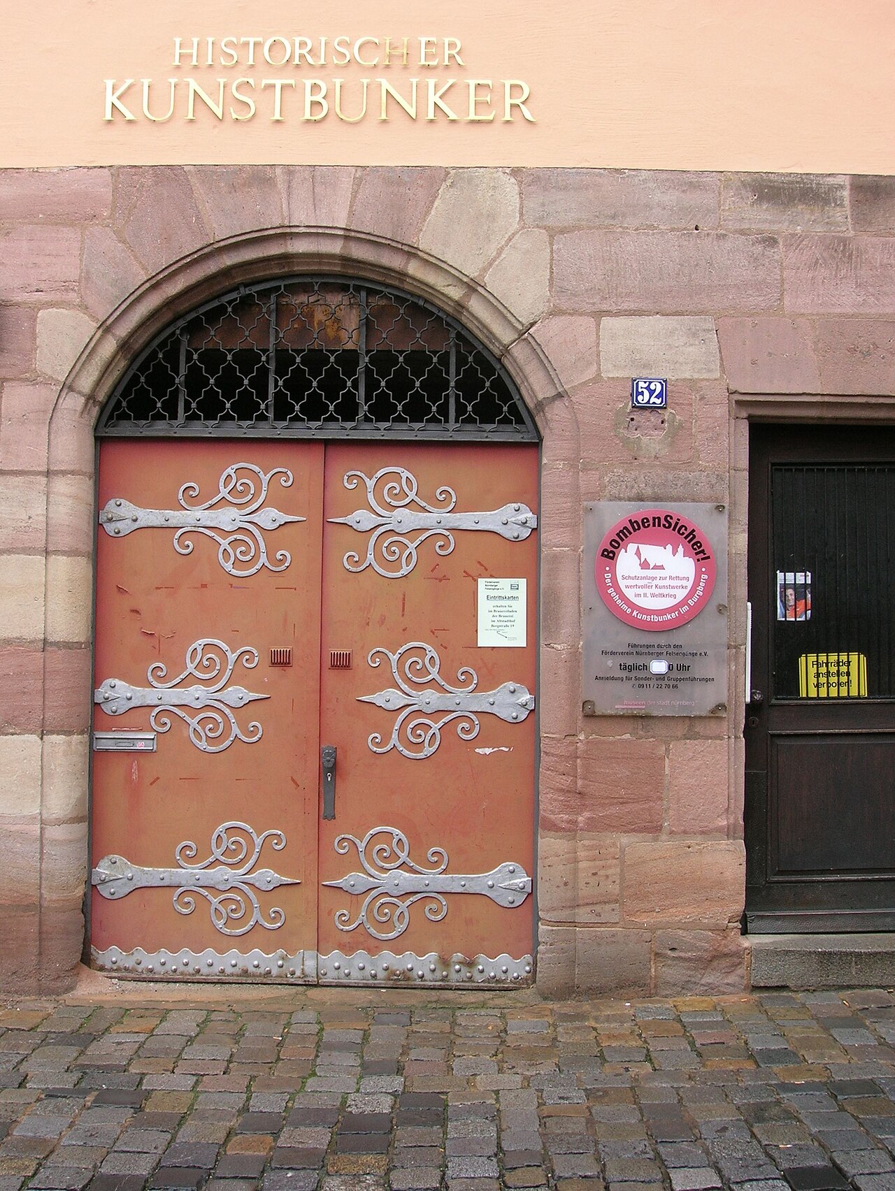 Historischer Kunstbunker Nuremberg, Germany (Entrance)