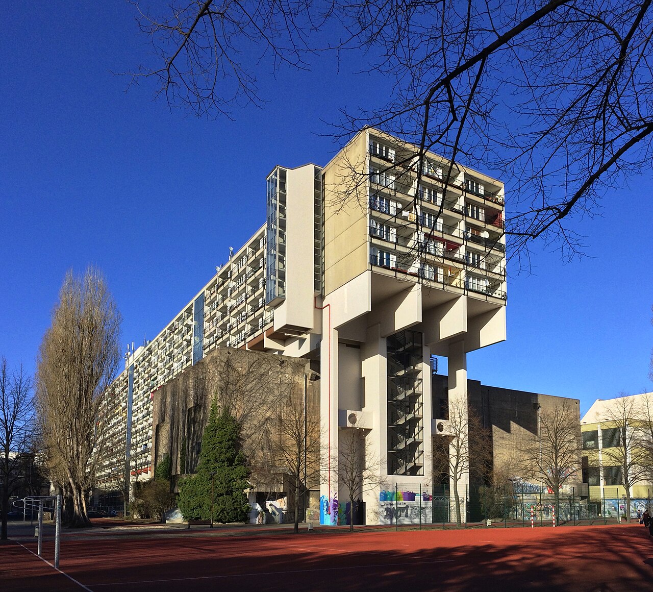 Pallasseum/Wohnen am Kleistpark/Sozialpalast/Sozialpallast, 1973–1977, Jürgen Sawade