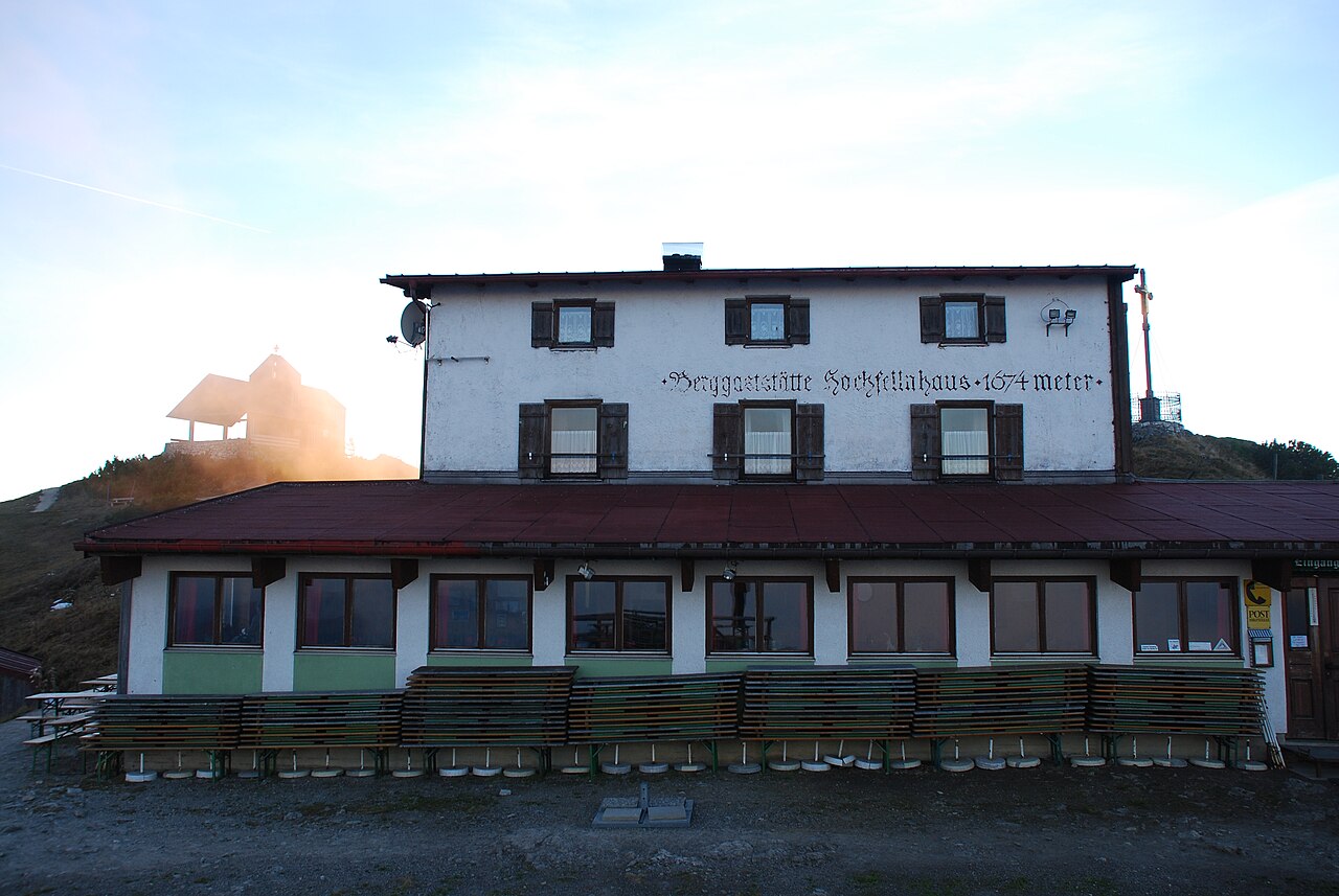 Hochfellnhaus mit Tabor Kapelle