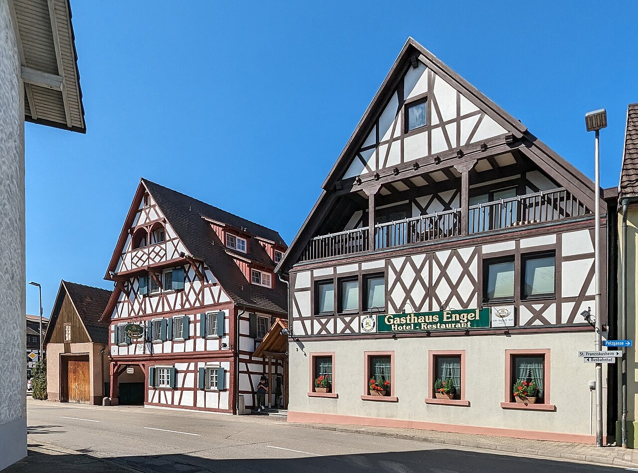 Listed house in Schwarzach (Rheinmünster)