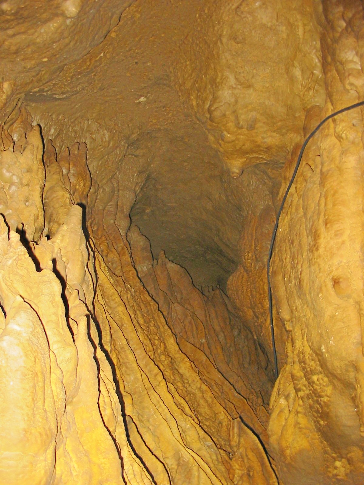 Tropfsteinhöhle in Niedaltdorf
