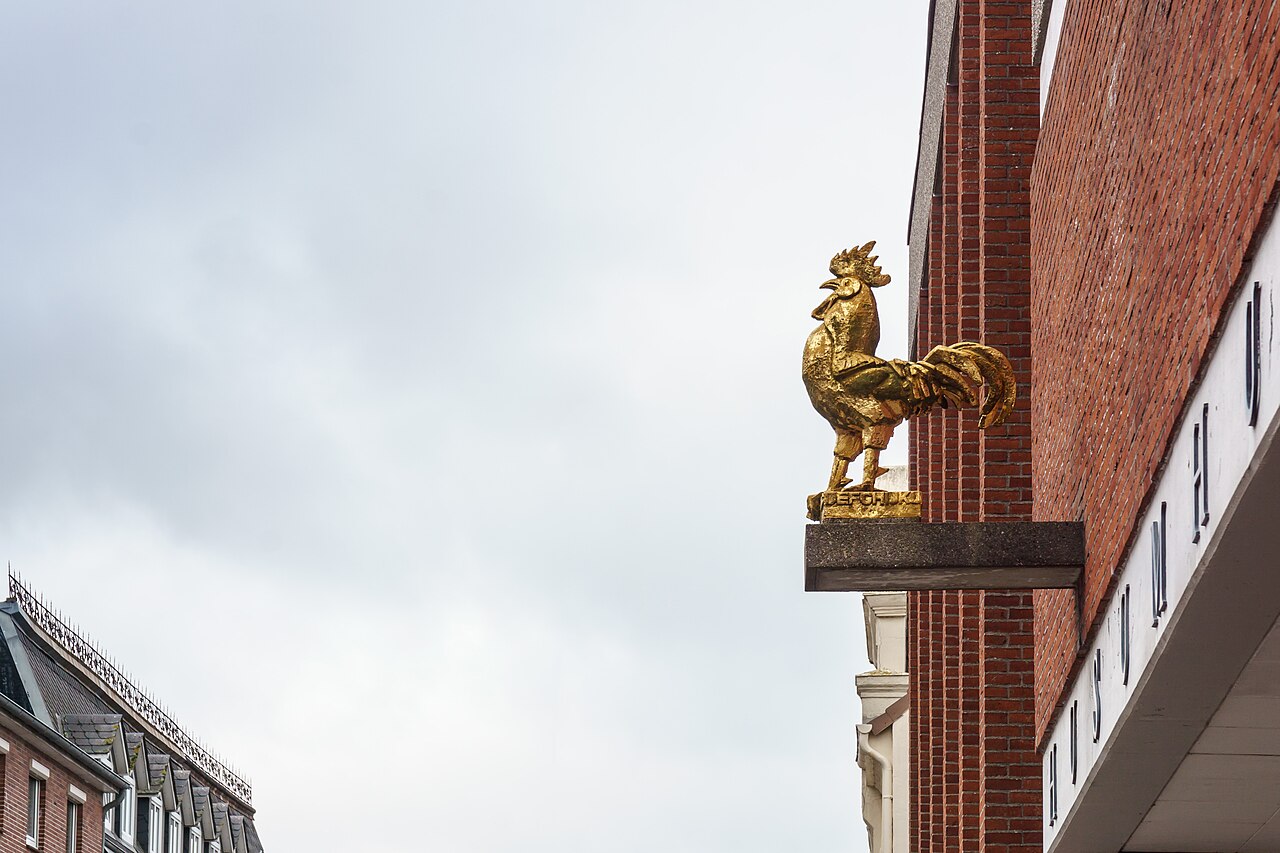 Hahn am Husumhus in Husum