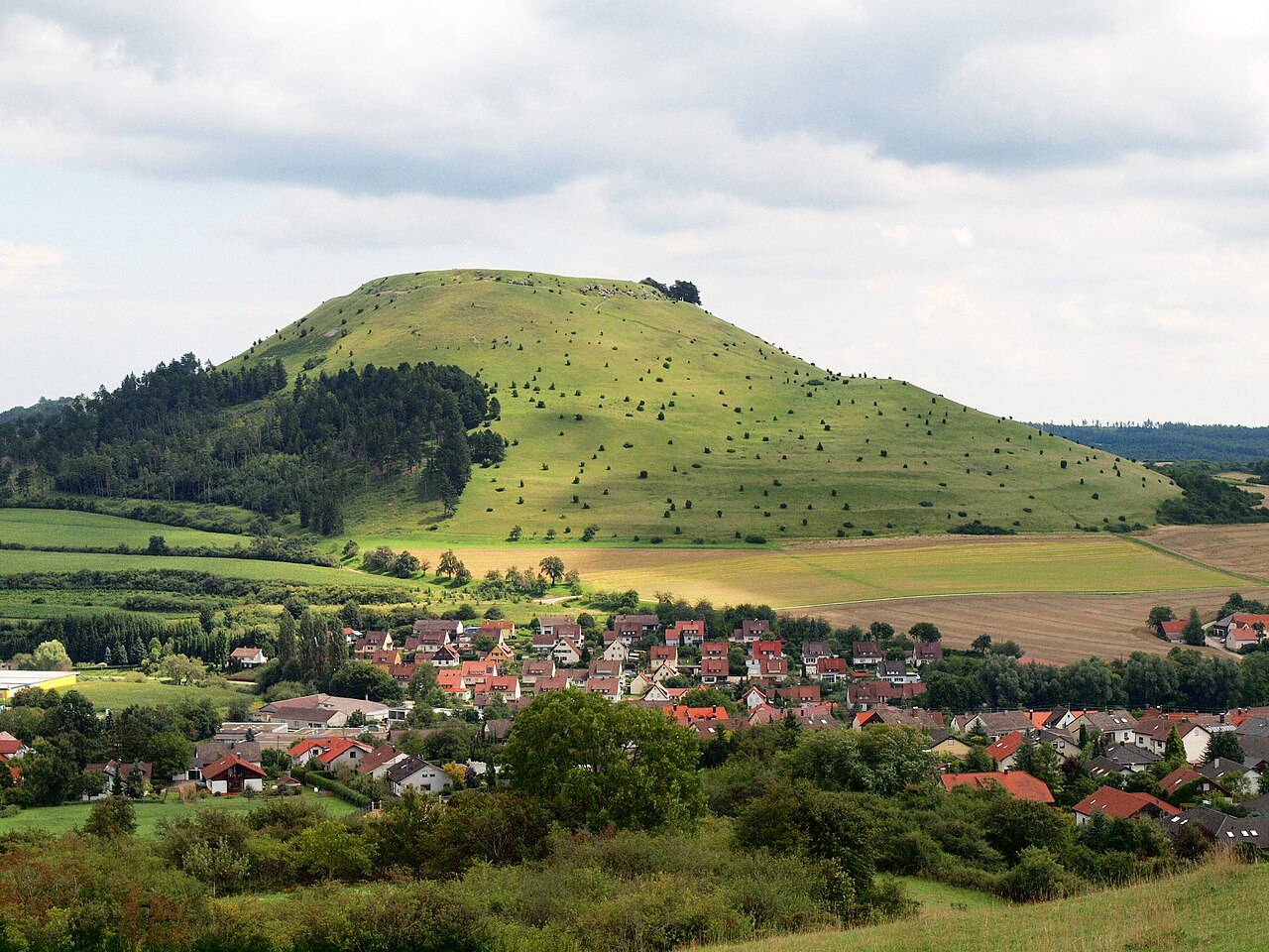 Der Ipf bei Bopfingen von Westen