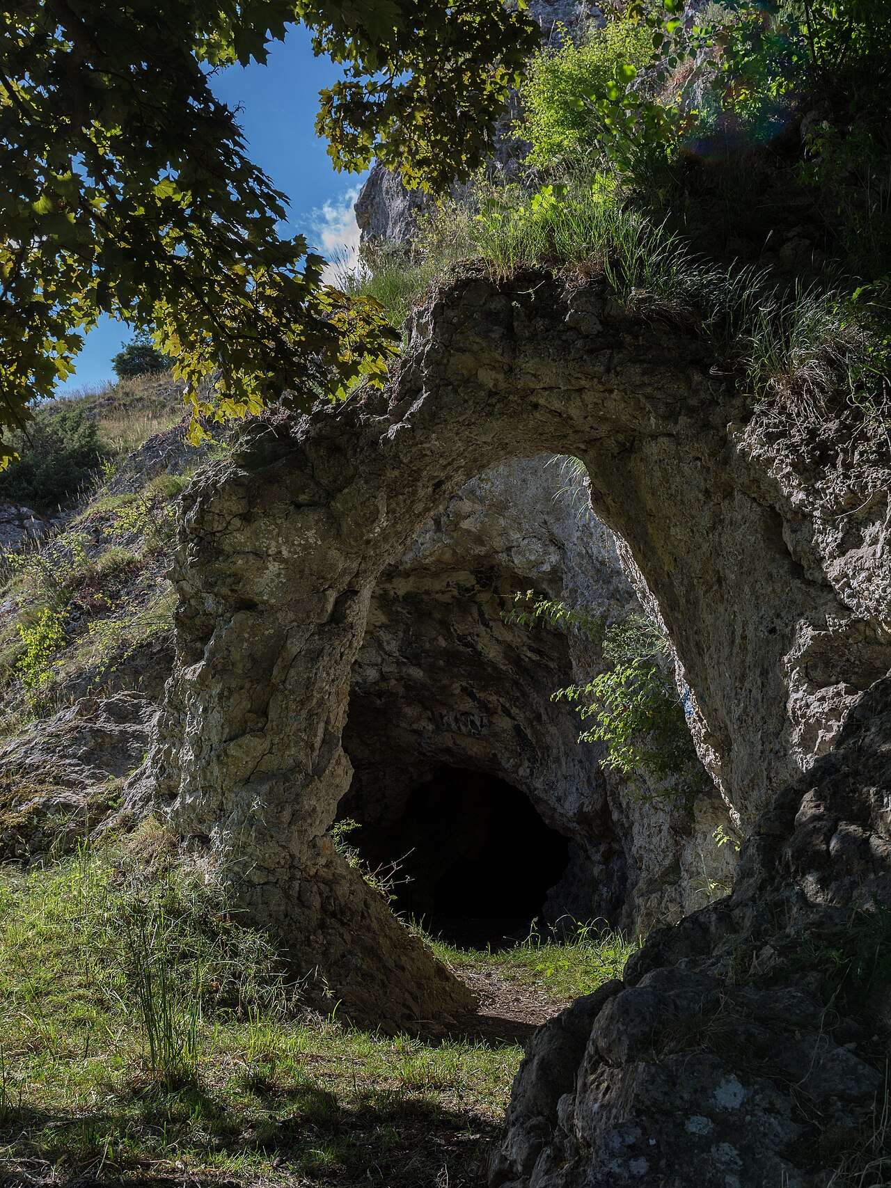 Die Irpfelhöhle bei Giengen an der Brenz