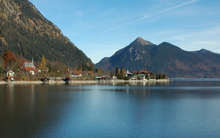 Die Ortschaft Walchensee