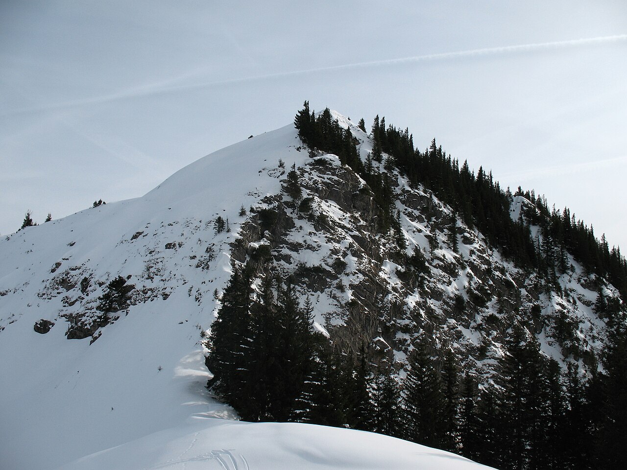 Jochschrofen (1625 m), ein Gipfel nahe dem Spieser