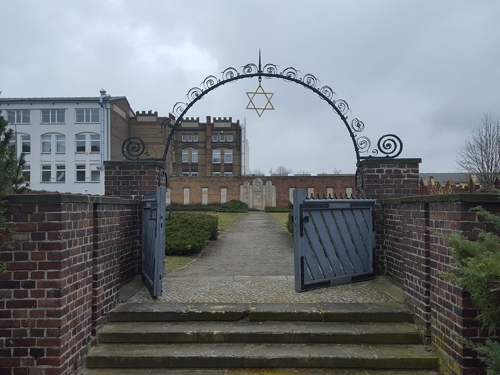 Eingang zum Jüdischen Friedhof, Brandenburg an der Havel