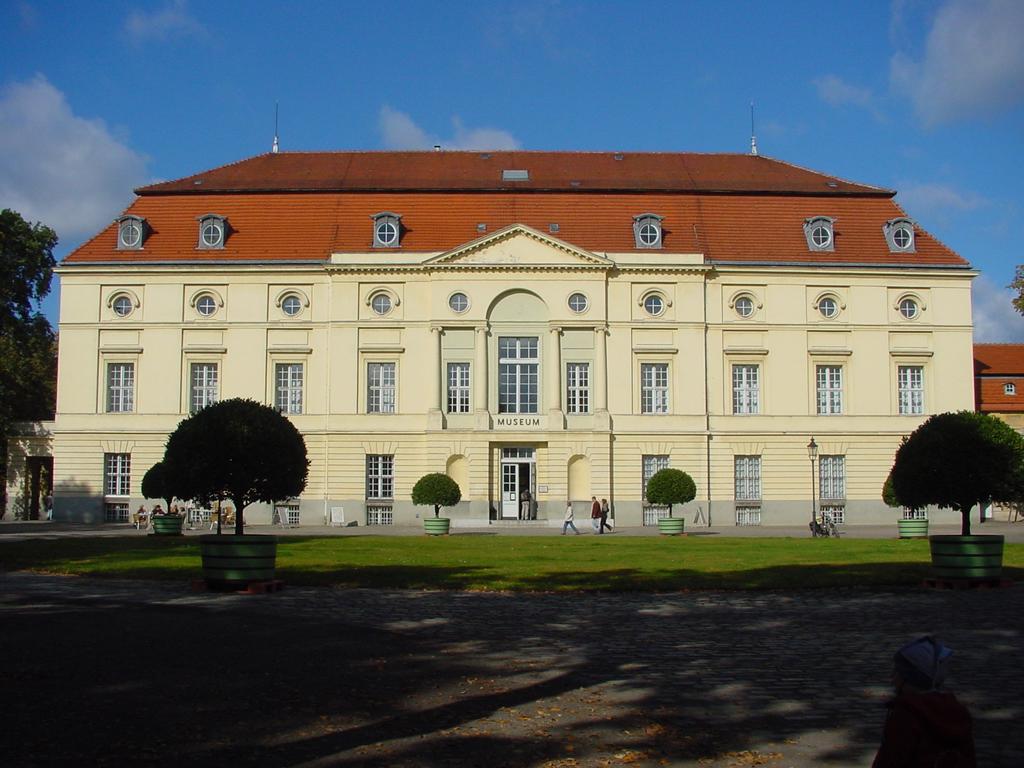 ehemaliges Schlosstheater (Langhansbau) Charlottenburg, Berlin, heute de:Käthe-Kollwitz-Museum Berlin