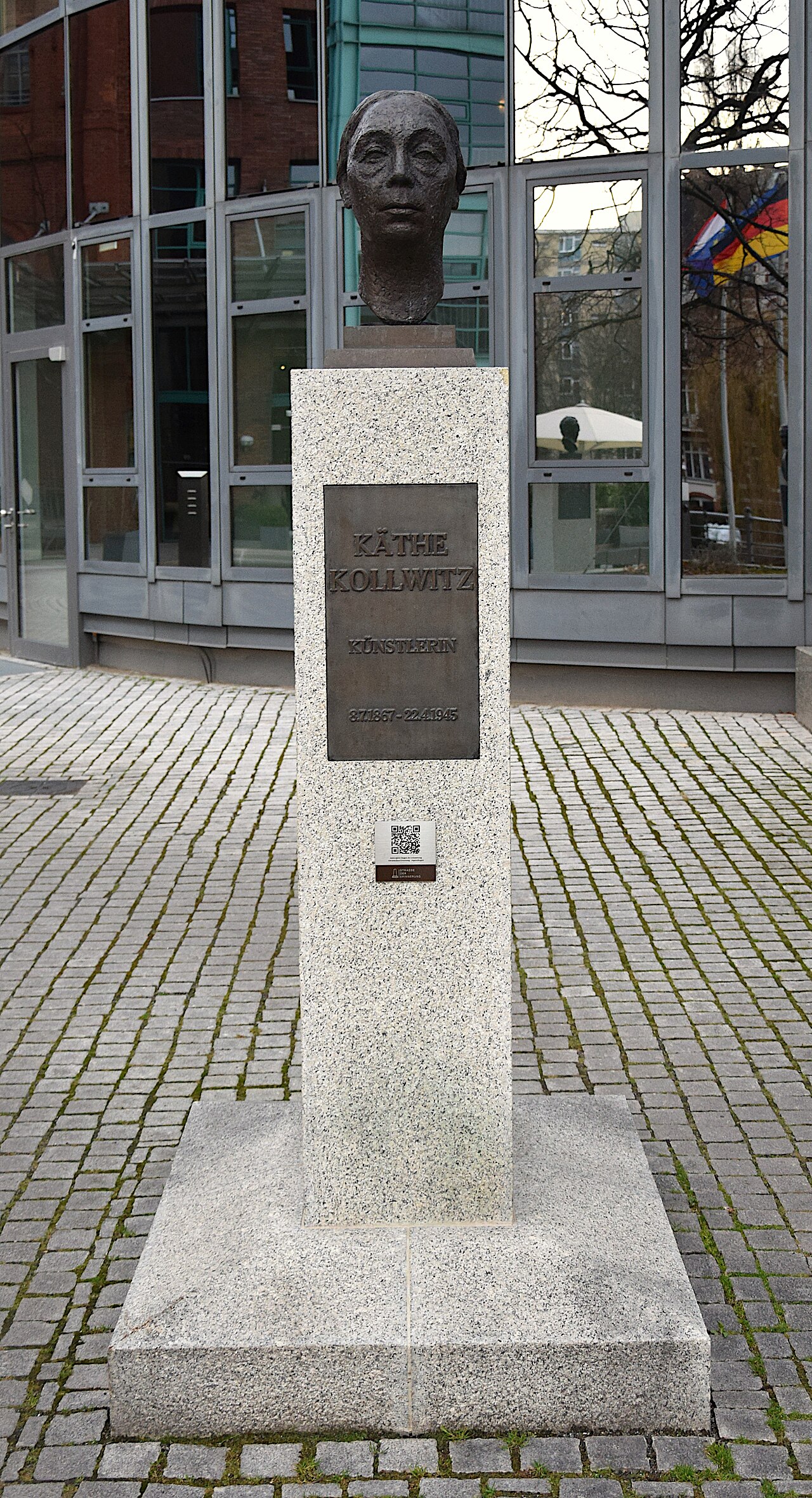 Bust Käthe Kollwitz by Christine Dewerny at the Straße der Erinnerung in Berlin-Moabit, Germany