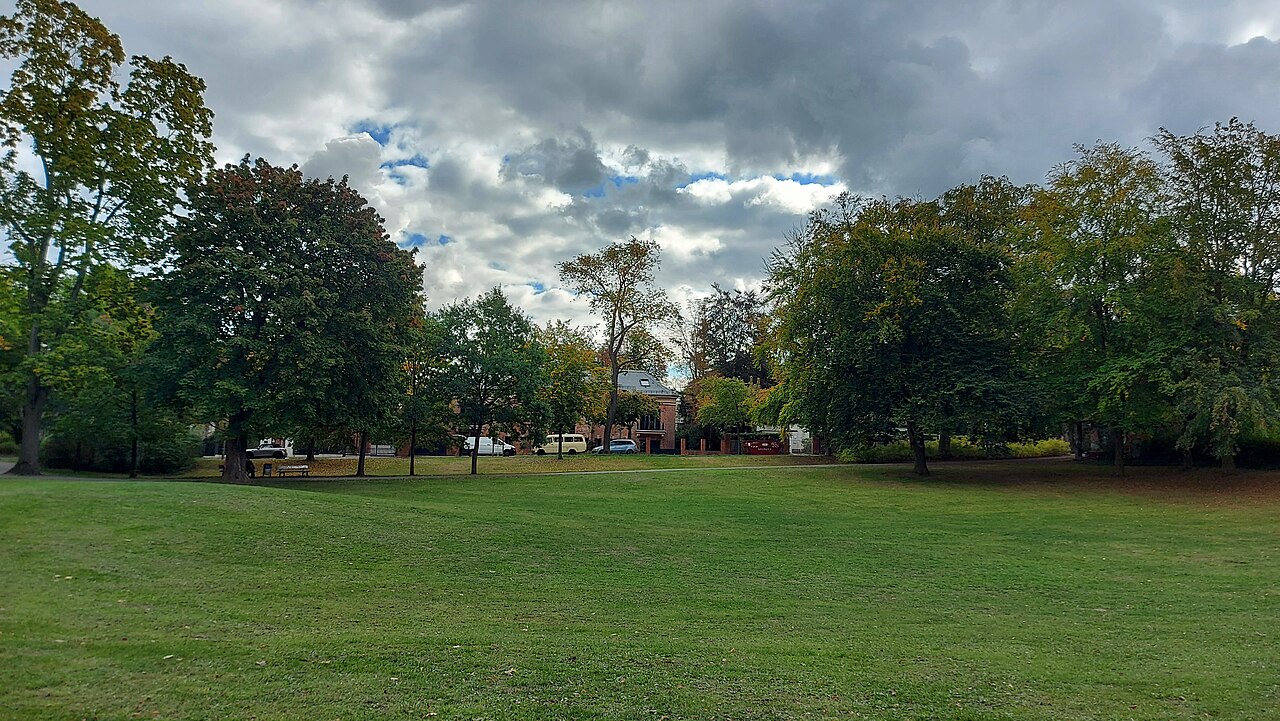 Dahlem, Kaiser-Wilhelm-Platz