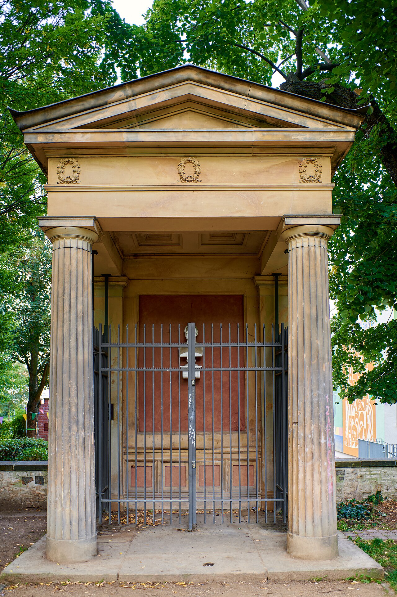 Erfurt:Brühler Garten, Grabmahl Karl von Müffling