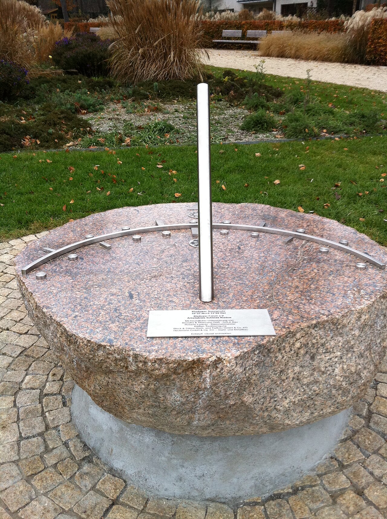 Sonnenuhr Kladow, Berlin-Spandau, Imchenplatz, 2011