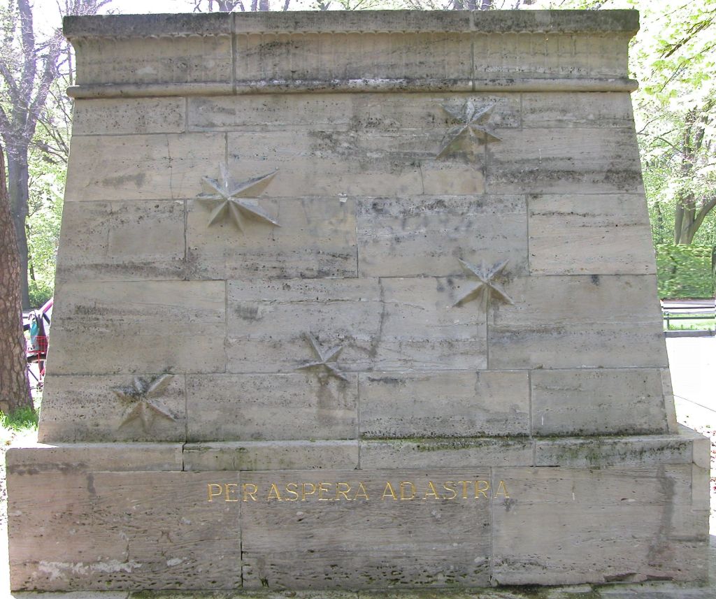 Brunswick , Germany : Colonial monument (rear)