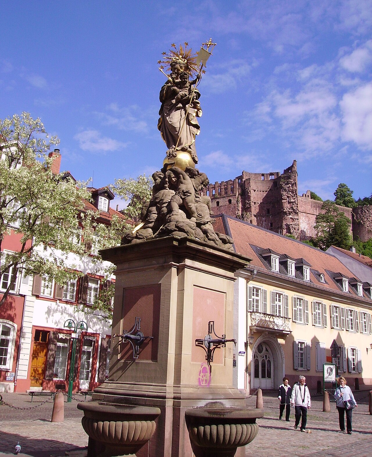 fountanin and statue in Heidelberg , Germany