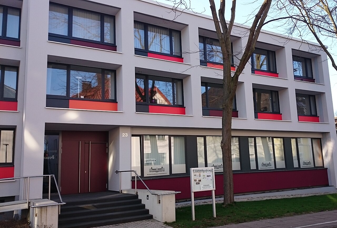 Haus 4 des Klinikums Bielefeld-Mitte an der Eduard-Windthorst-Str