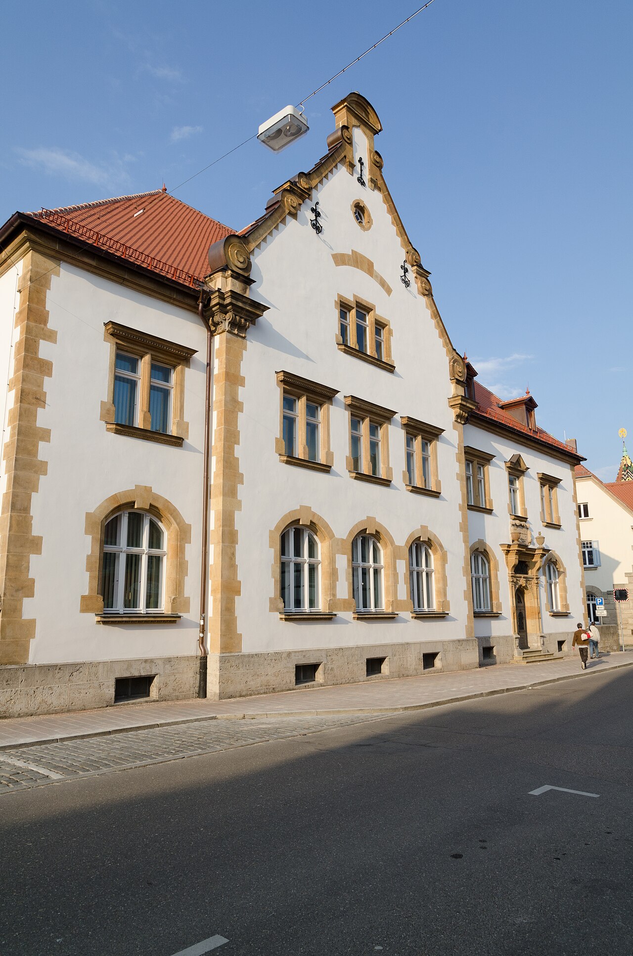 Weißenburg, Bahnhofstraße 2