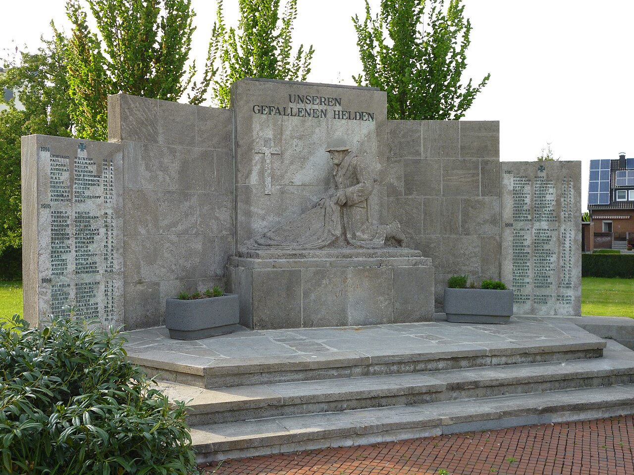 War Memorial in Büderich