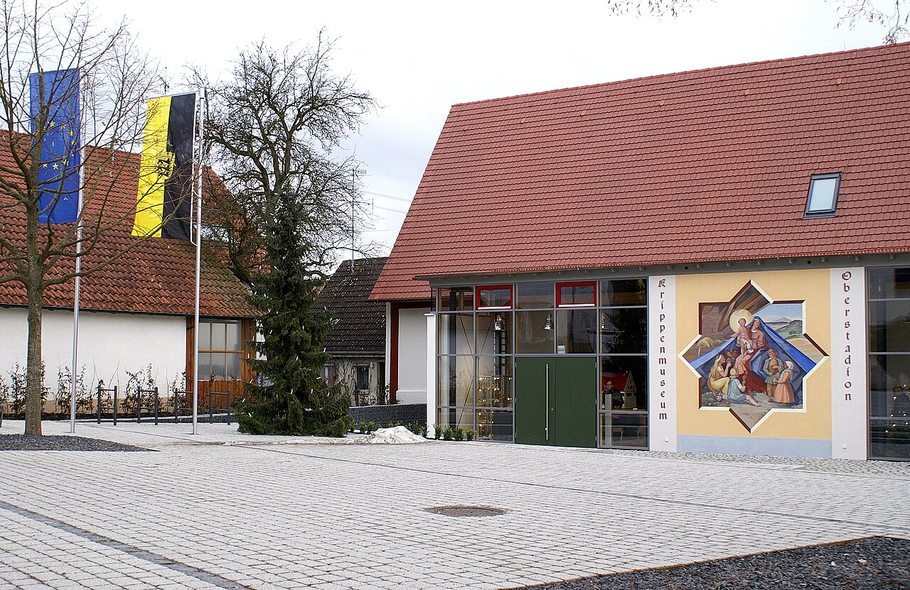 Das Krippenmuseum in Oberstadion befindet sich in der denkmalgeschützten Pfarrscheune aus dem Jahr 1612
