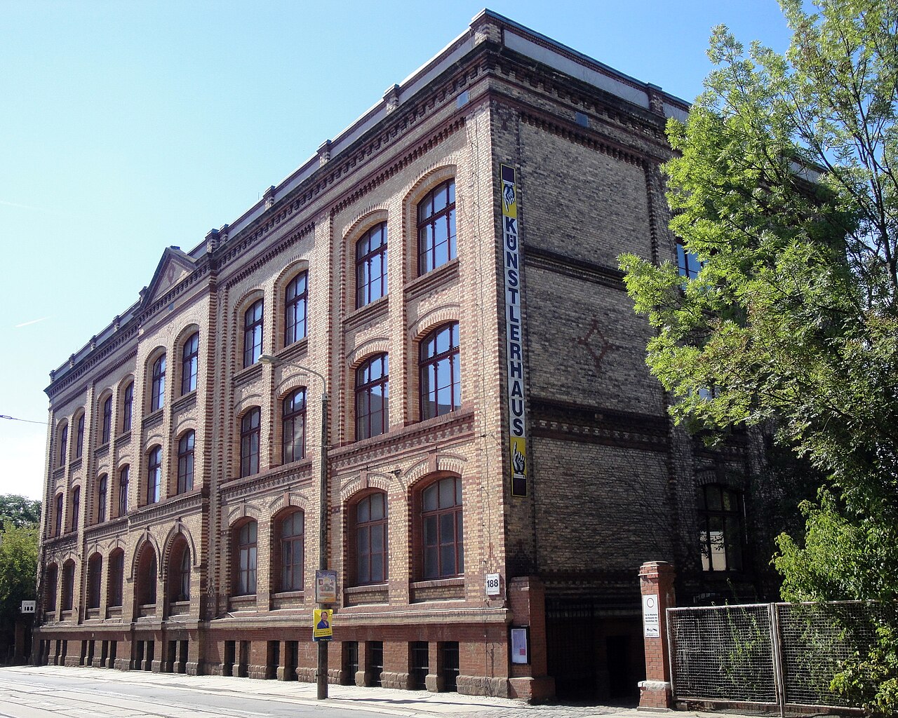 Künstlerhaus 188, ehemalige Weingärtenschule, Halle (Saale)