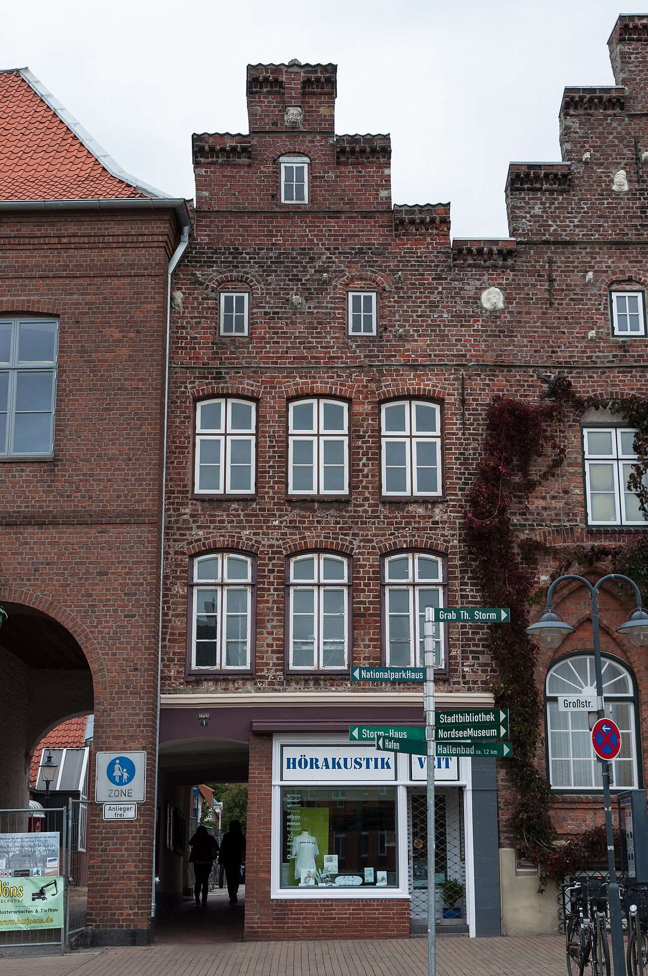 Denkmalgeschütztes Wohnhaus Markt 1 in Husum