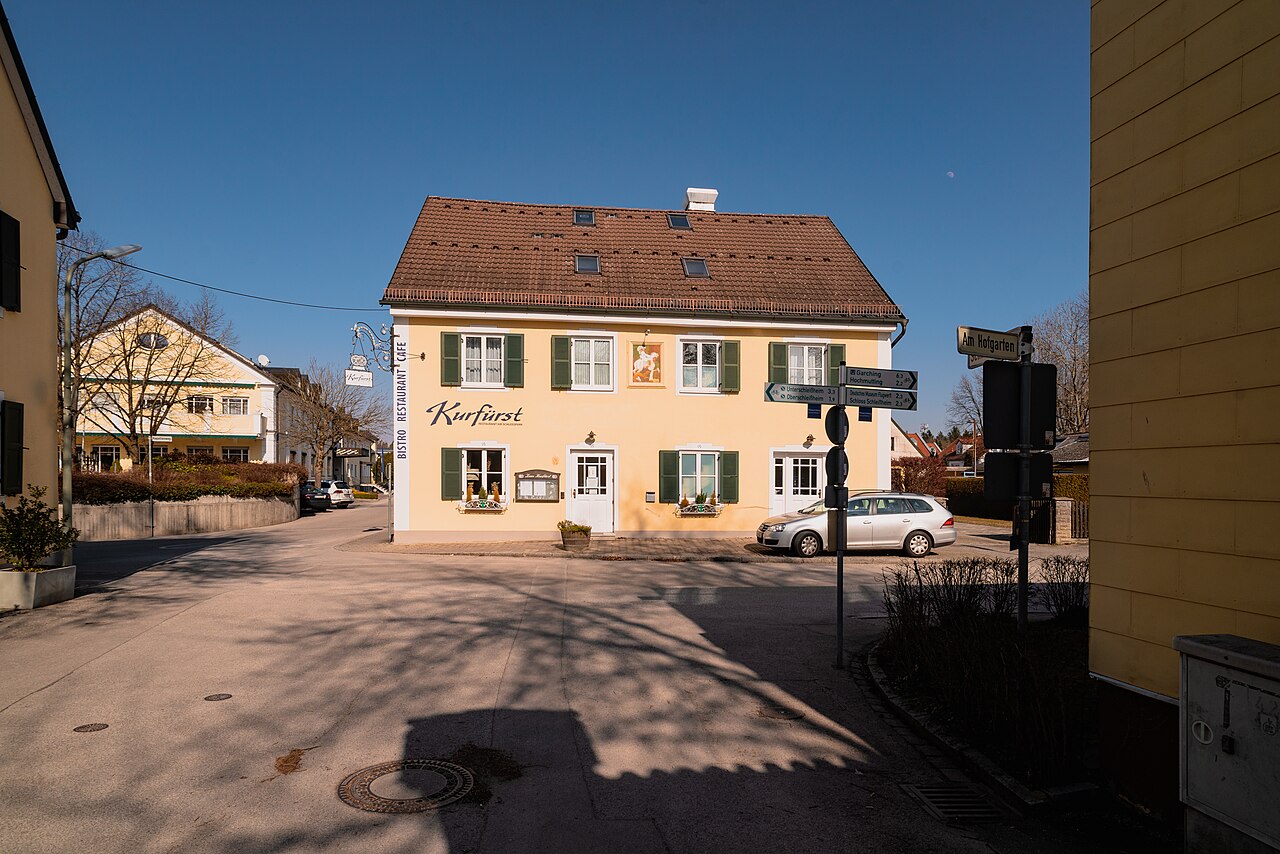The restaurant Kurfürst in Lustheim