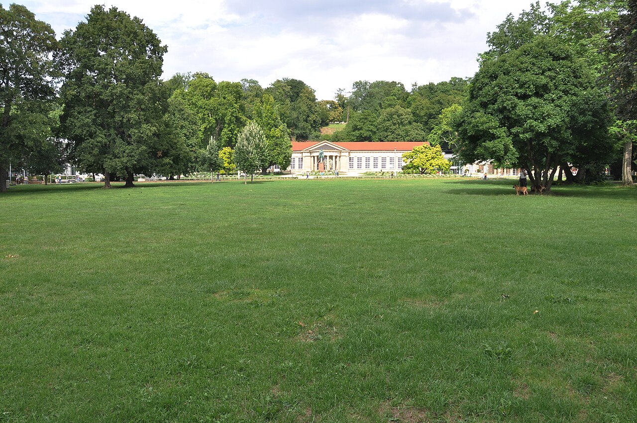 Stuttgart, Bad Cannstatt, Kurpark und Großer Kursaal