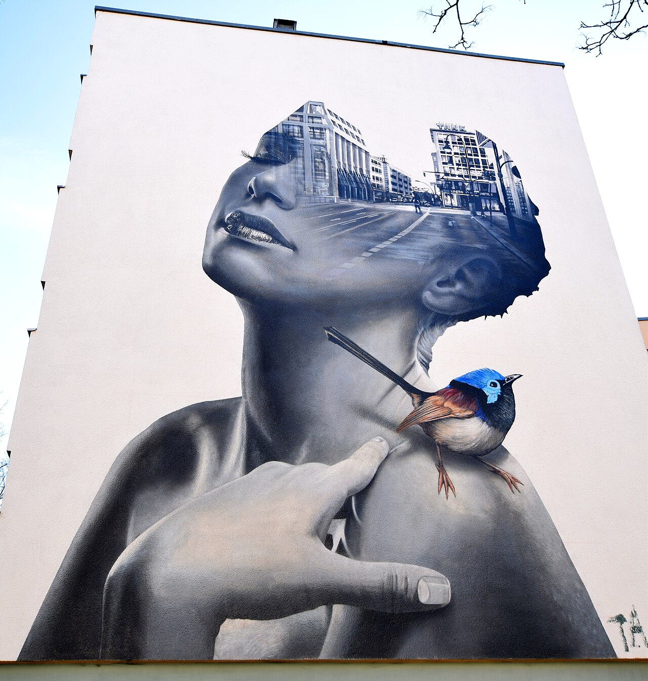 Mural by Tank on the occasion of the Berlin Mural Fest 2018 at Manteuffelstraße 12 in Berlin-Kreuzberg, Germany