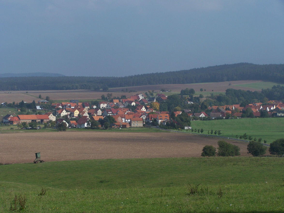 A part of the village Gospenroda seen from west