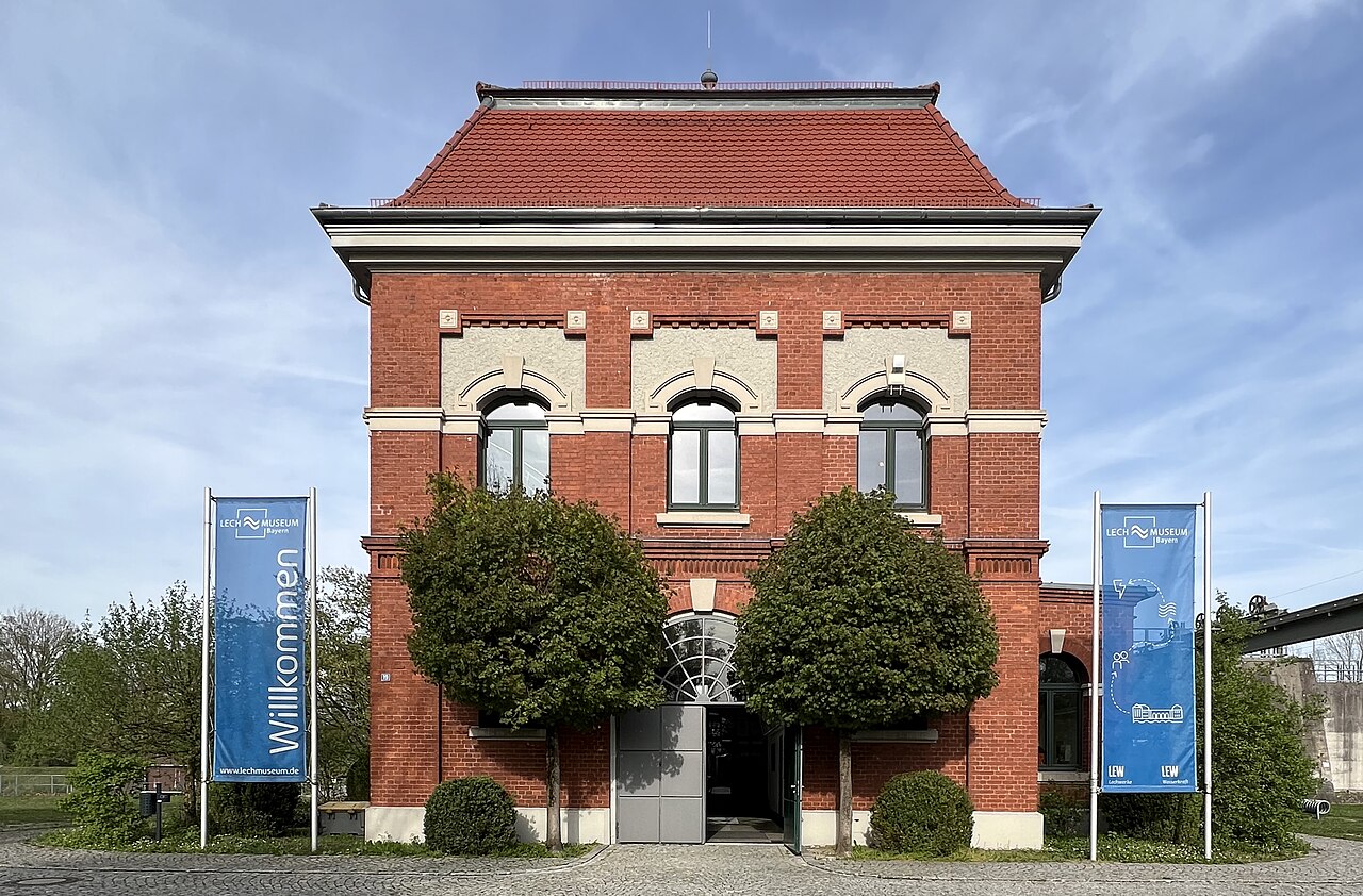 Wikipedia-Stammtisch Augsburg im Wasserkraftwerk Langweid und Lechmuseum