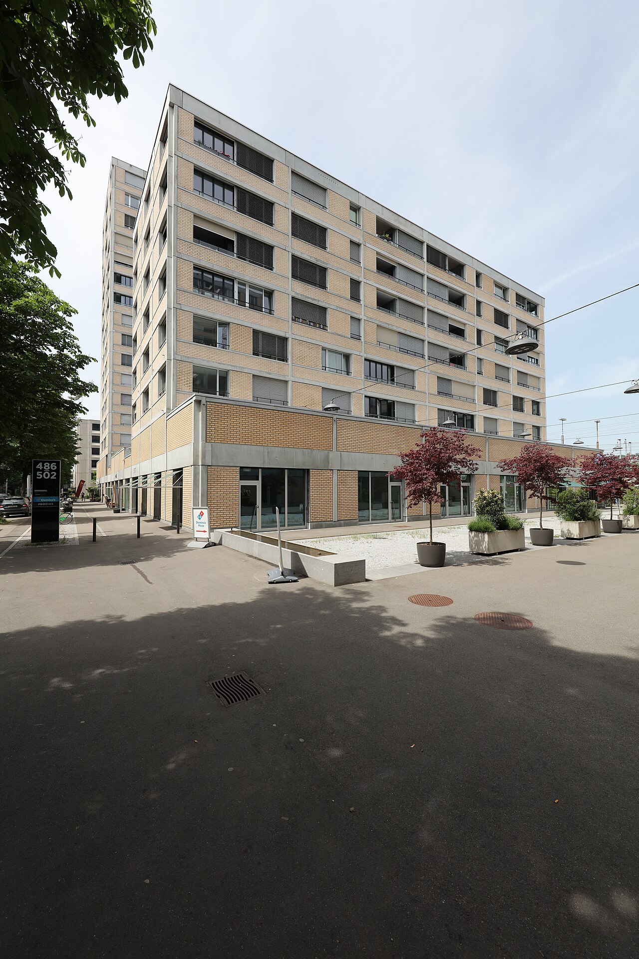 Die Wohnsiedlung Letzibach D in Zürich Altstetten wurde 2015 fertiggestellt